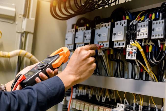 Home electrical maintenance