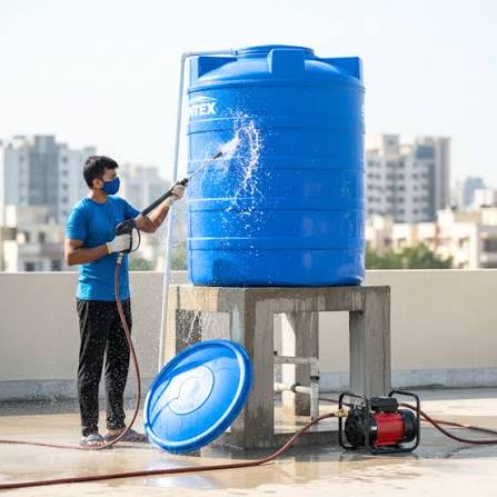 Water tank cleaning